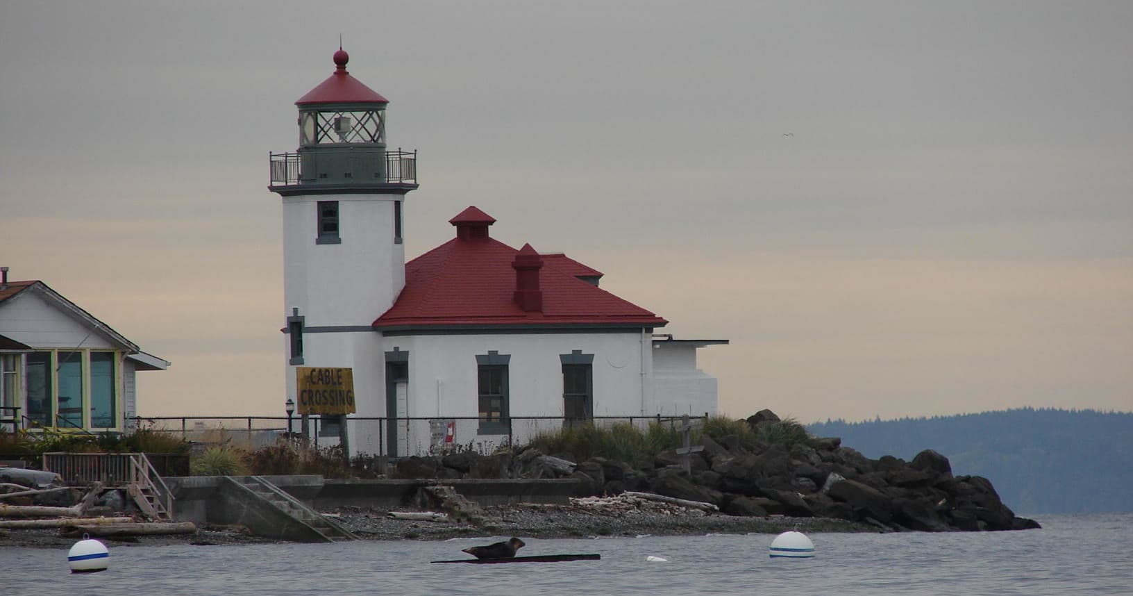 Alki Lighthouse Sea Kayak Tour