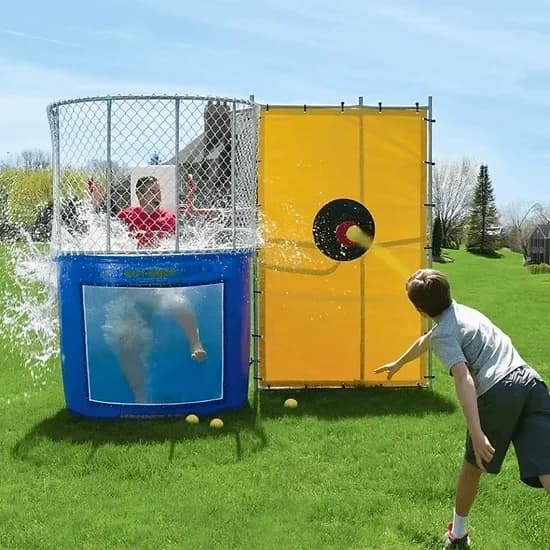 Dunk tank - 1 Day Rental