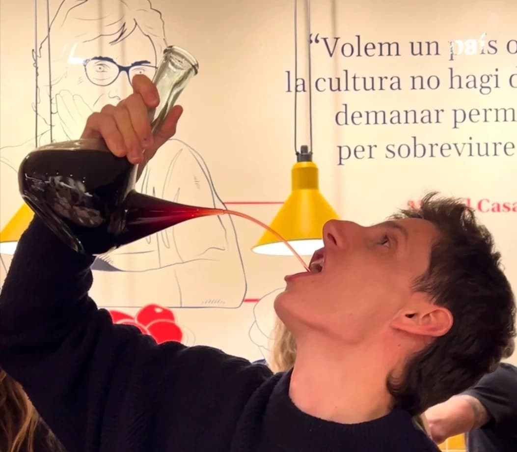 Girona Evening Food Tour & Tapas Bar Experience