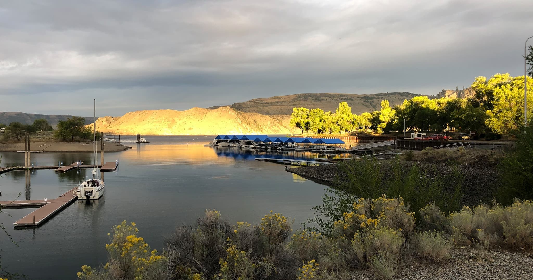 Nine Night Transient Moorage - Keller Ferry Marina