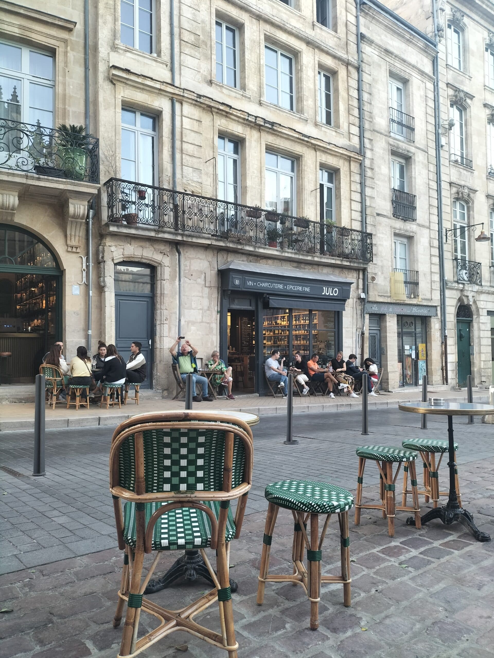 From Bordeaux with love