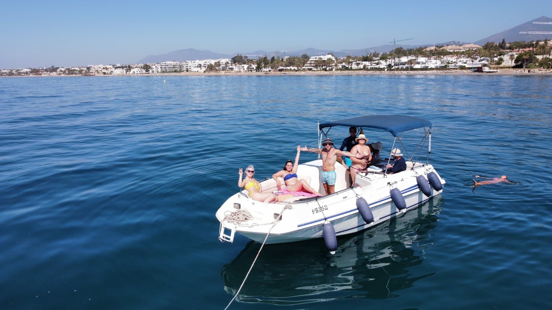 Guayacán - Sea Ray 240 Sun Deck