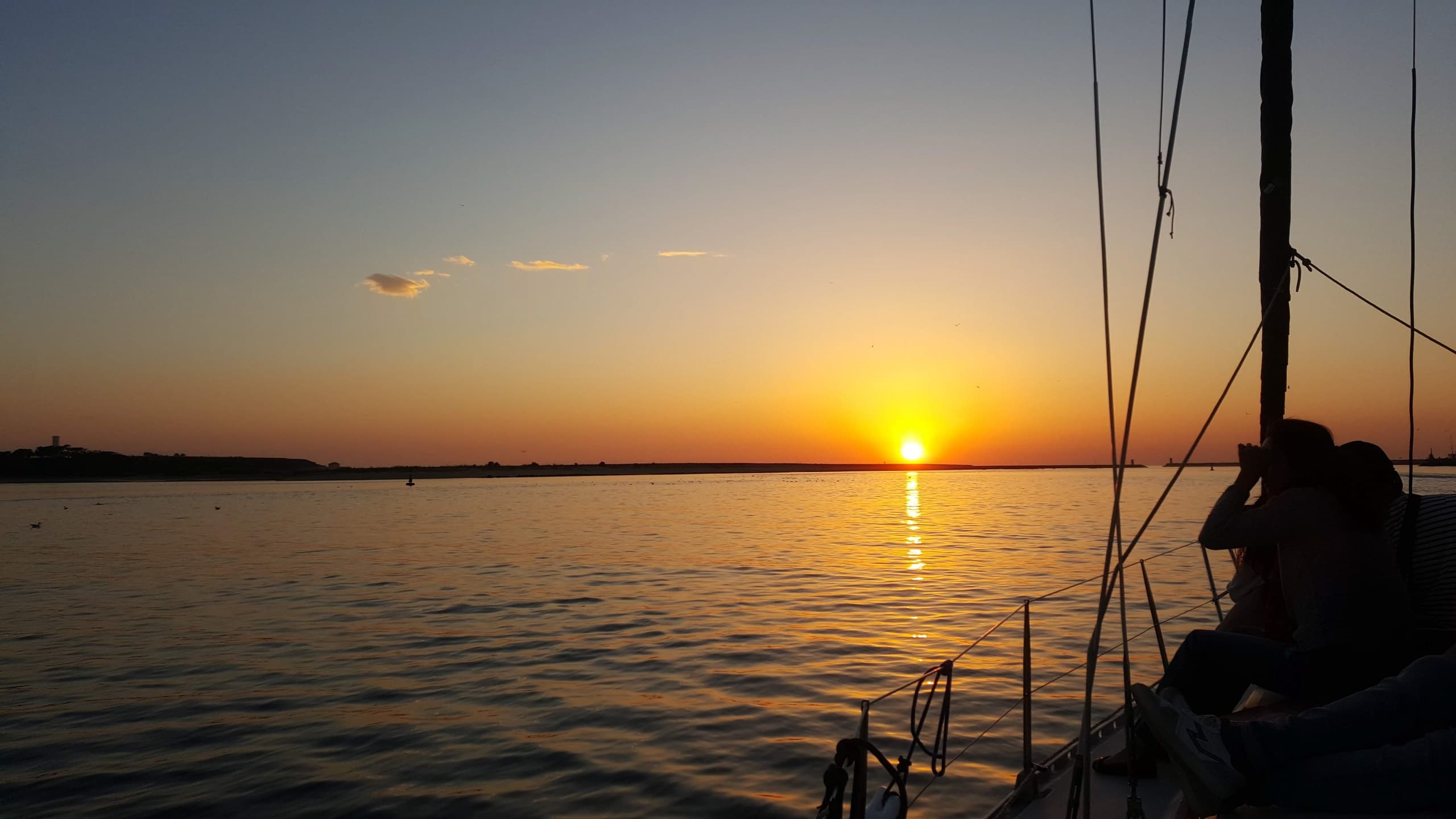 Sunset Exclusive Sailboat Cruise 2H