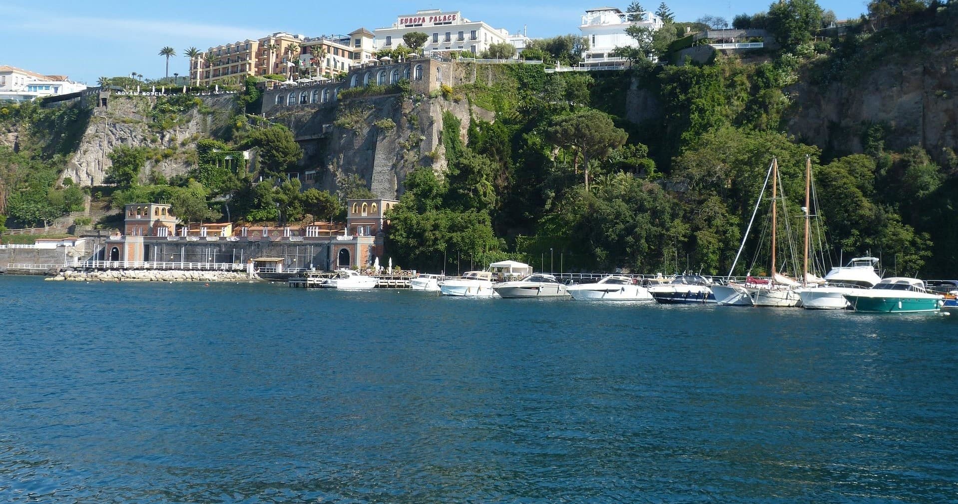 La Costiera Sorrentina e l’Isola de Li Galli, tour privato