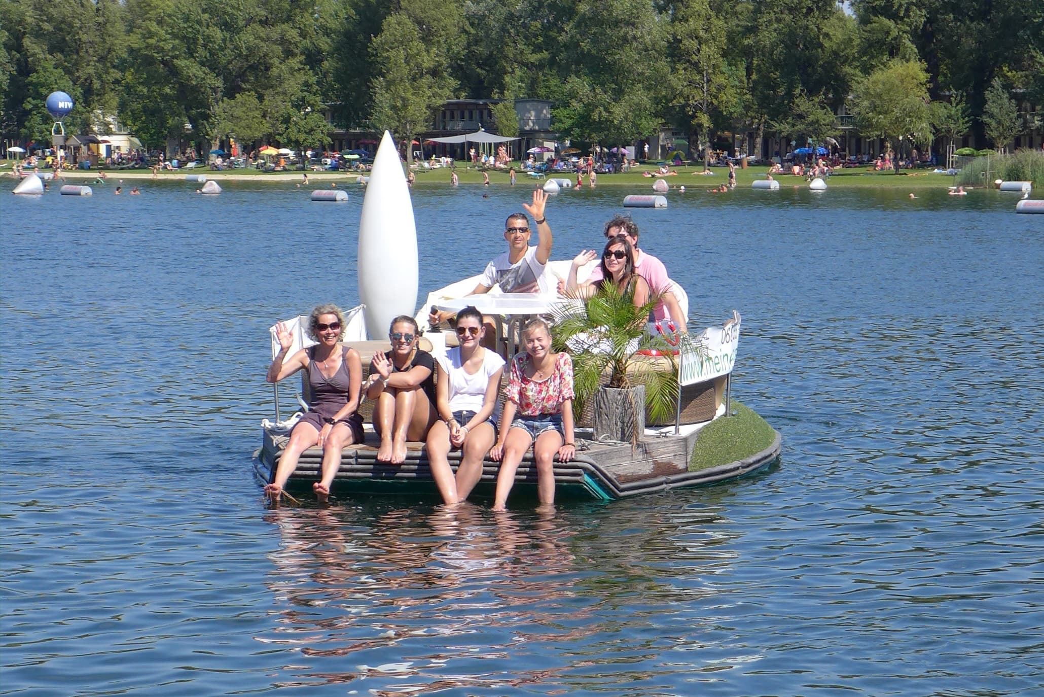 Floating Oasis: E-Boat Rental Old Danube Vienna