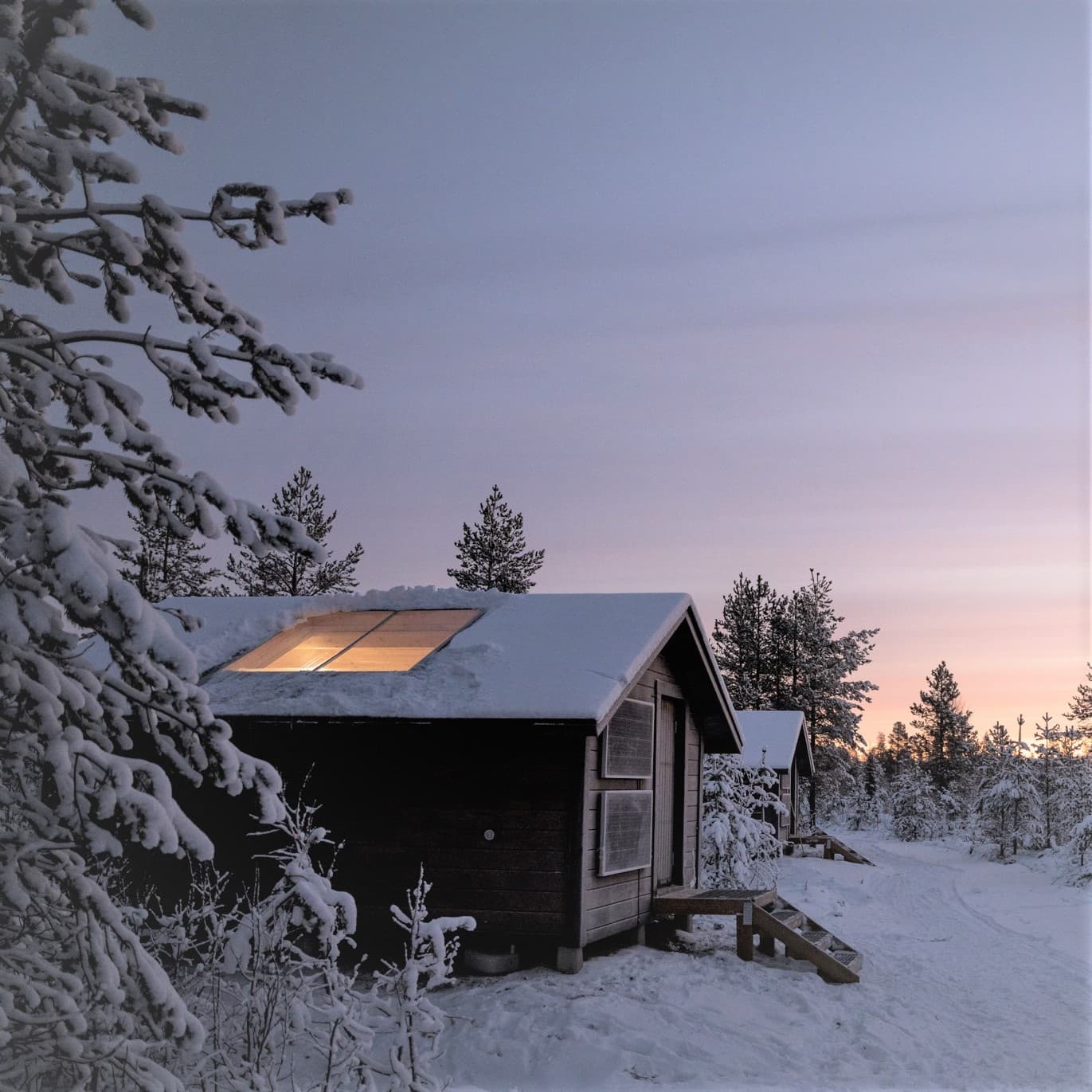 Overnight in Aurora Wilderness Cabin