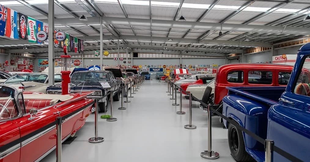 Craft beers & Car Museum - Half Day