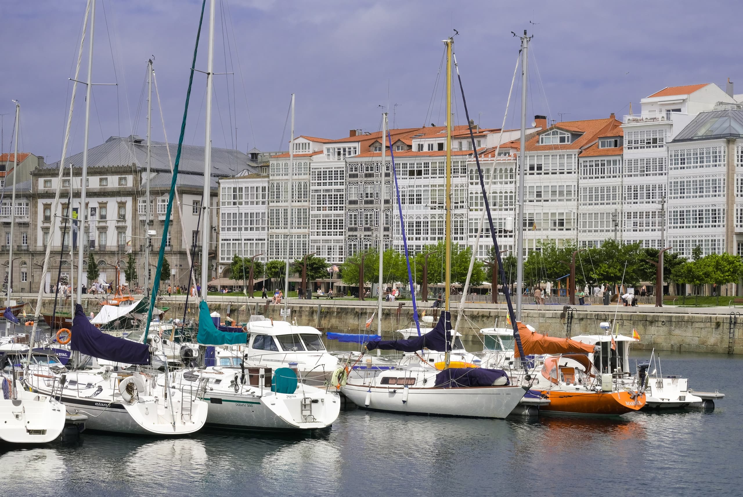 A Coruña: Tour Guiado a Pie por los Lugares Destacados de la Ciudad