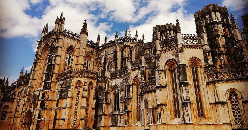 Tour Dia Inteiro Tomar & Alcobaça & Batalha