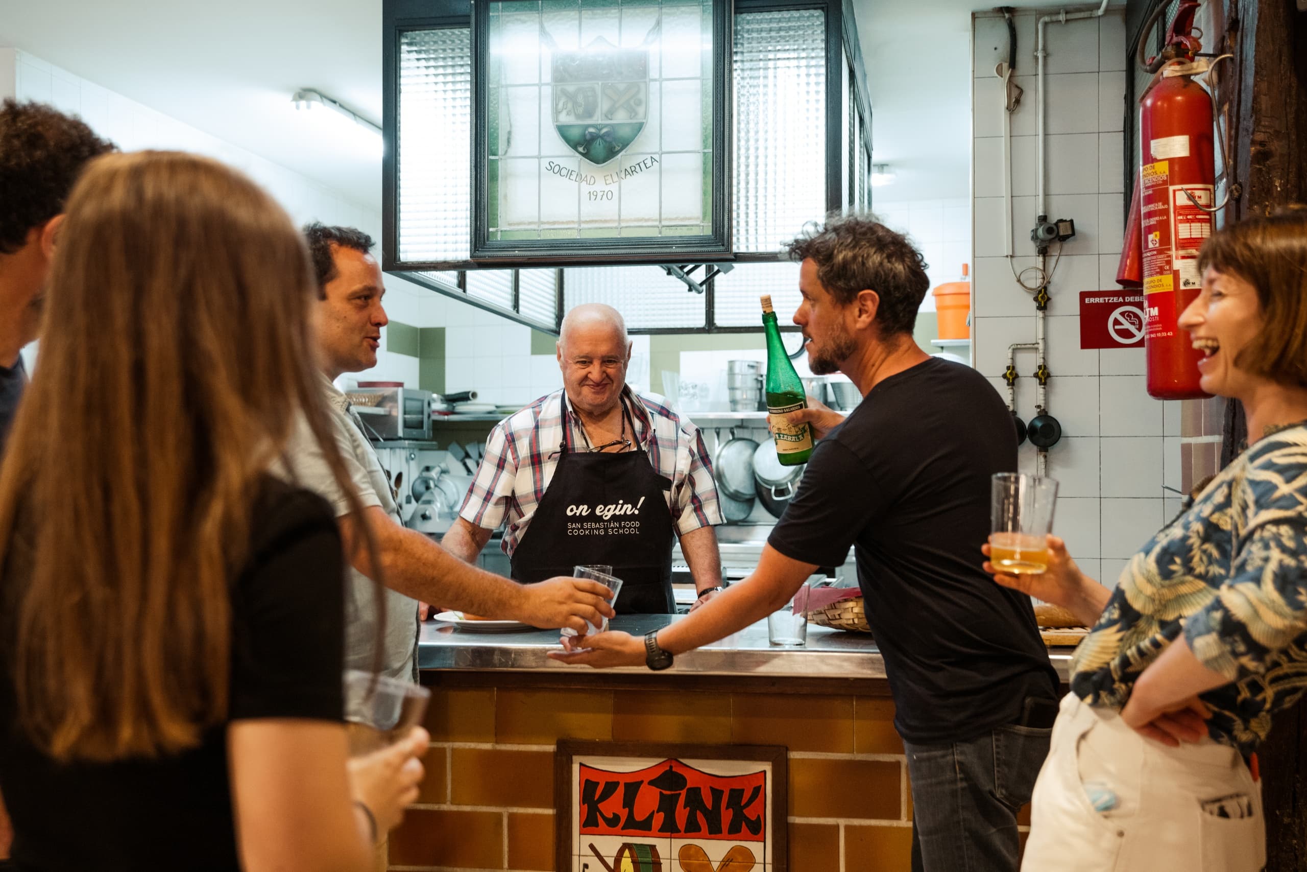 Small group Basque Gastronomic Society Dinner & Hondarribia