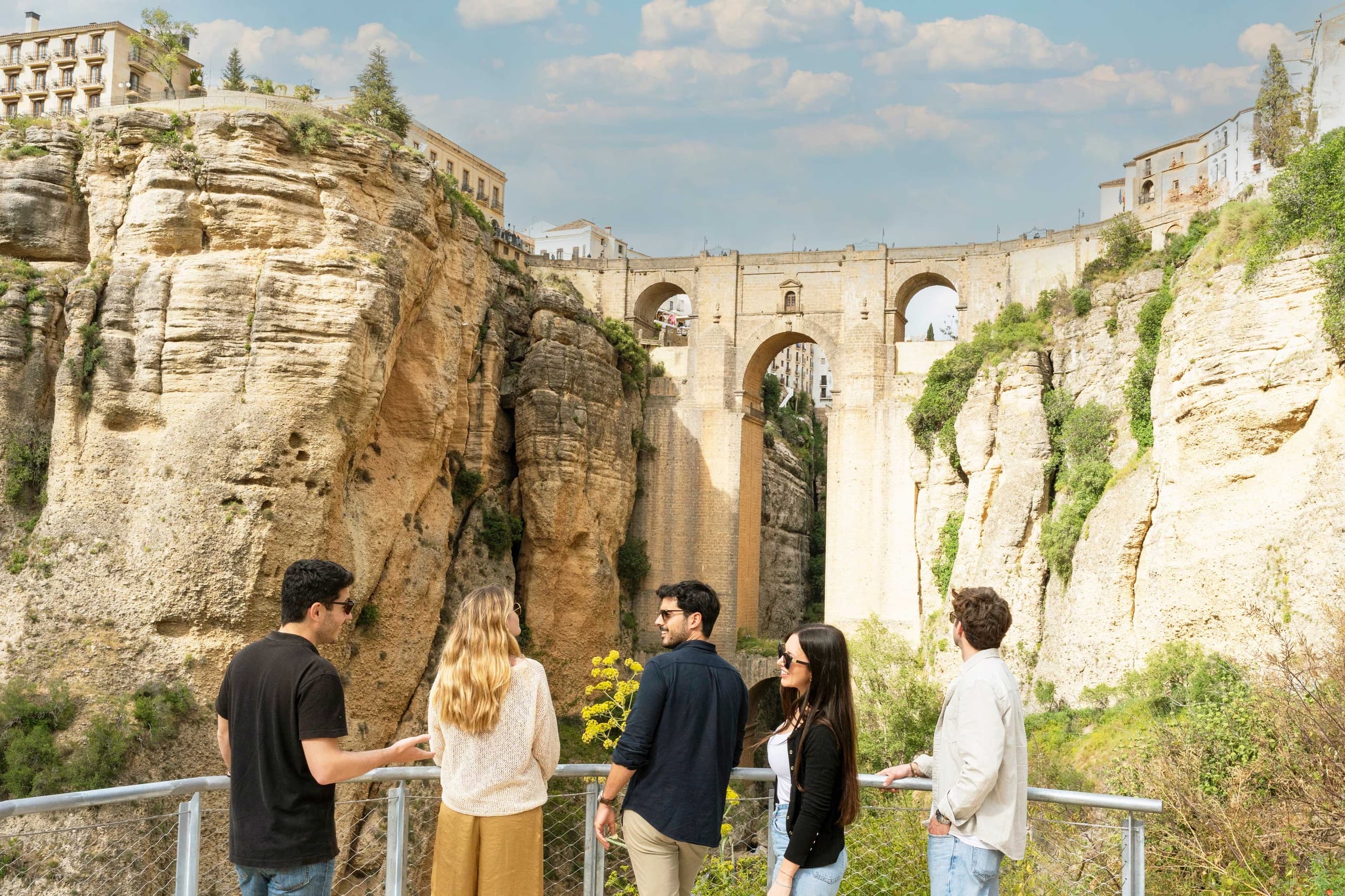 From Malaga: Ronda City Tour, Wine and Olive Oil Tasting– Premium Small Group Tour
