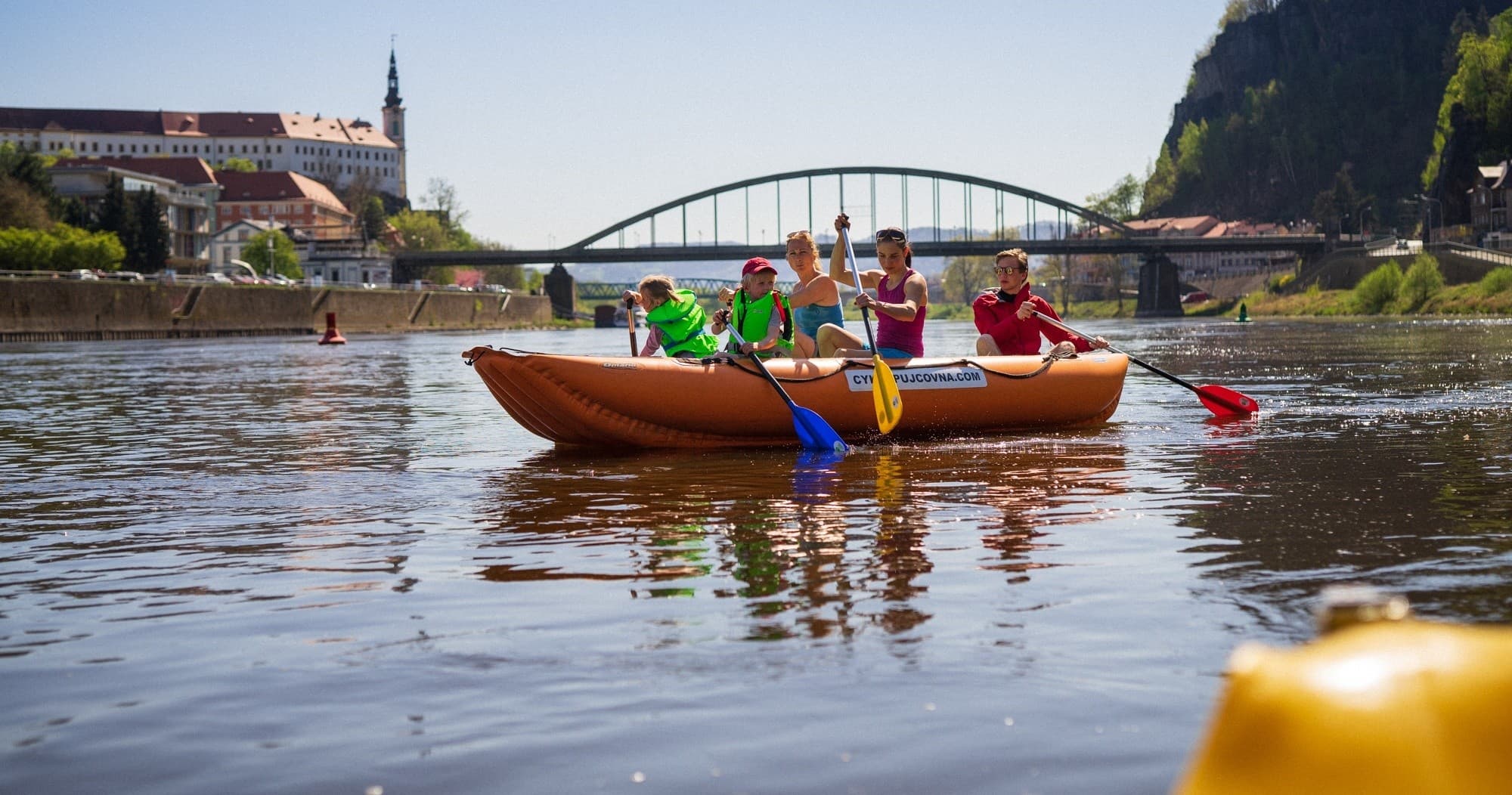 MULTIDAY CANOEING & KAYAKING & RAFTING ON THE ELBE RIVER: Ústí nad Labem - Pirna (72 km / 3 days)