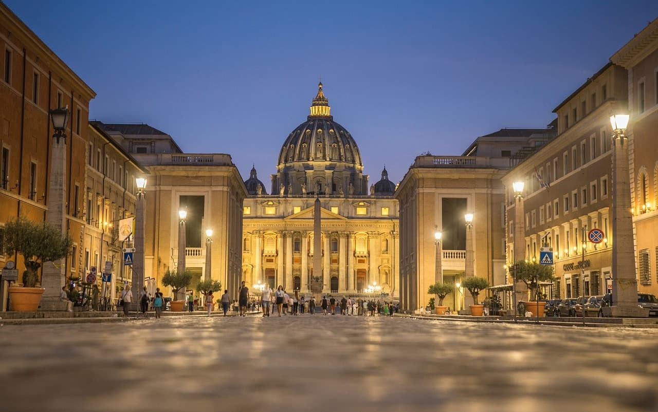 The Secrets of the Vatican – Stories of Religion and Power