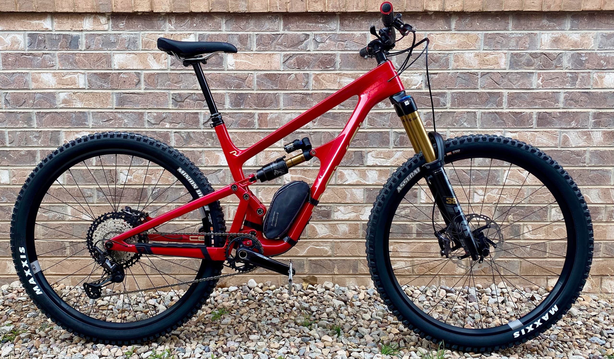 Revel Rail 29 - Medium"
