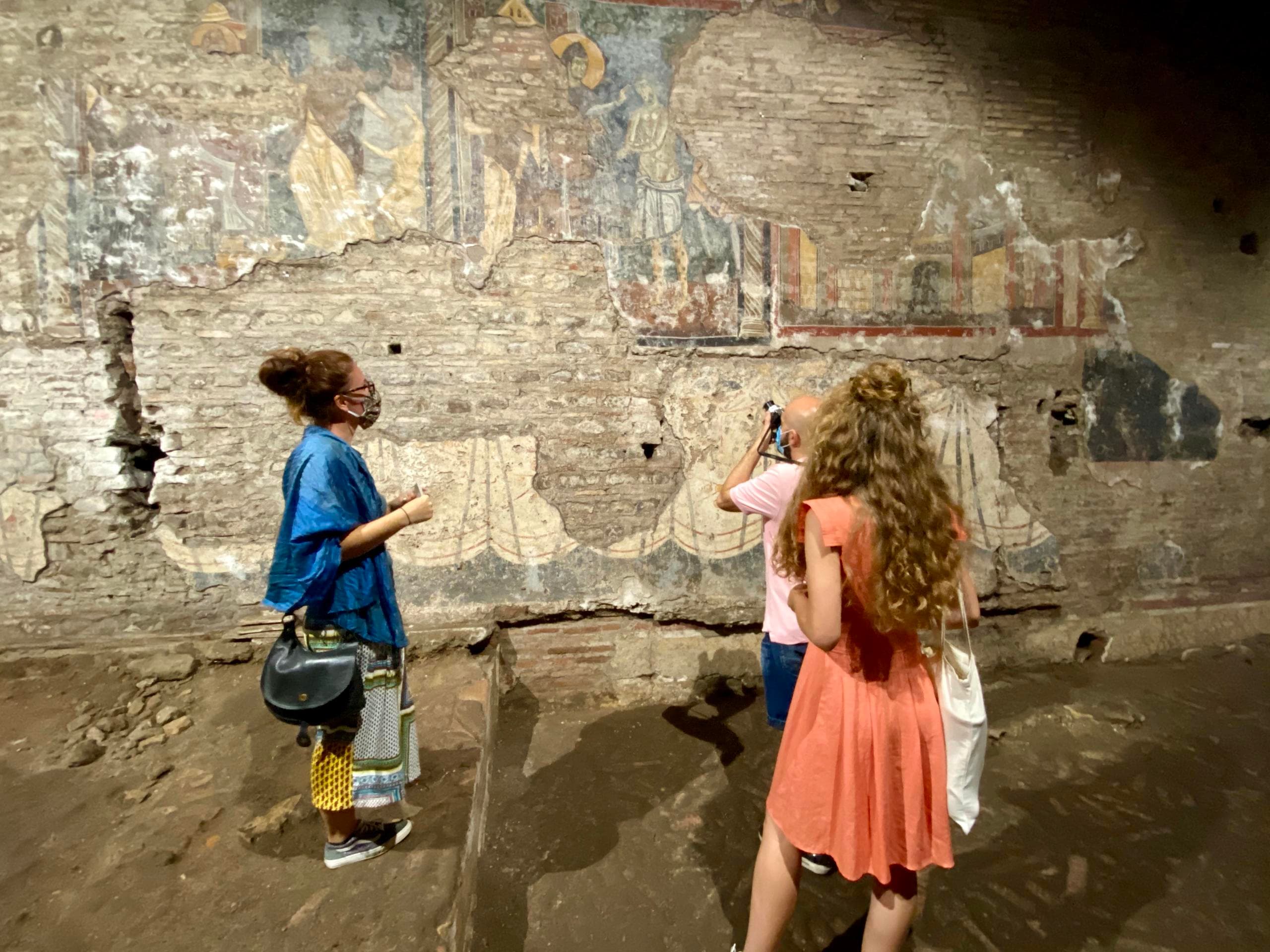 Trastevere and its undergrounds: Private Tour
