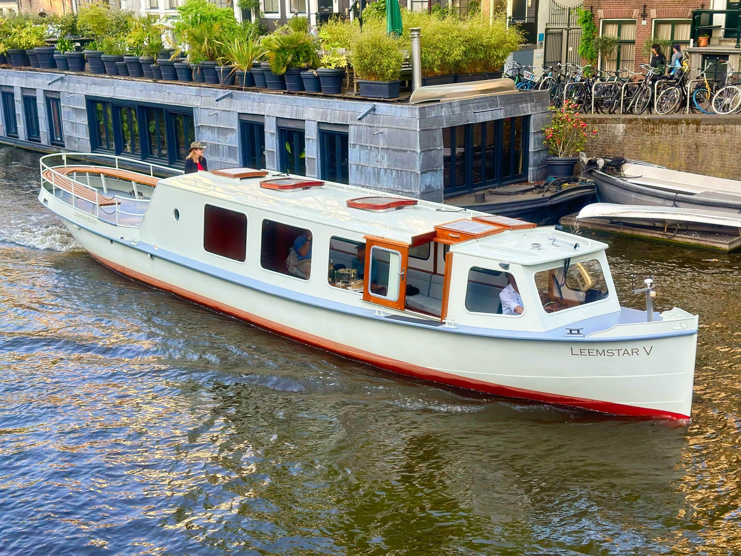 Private Leemstar V Amsterdam Discovery Cruise