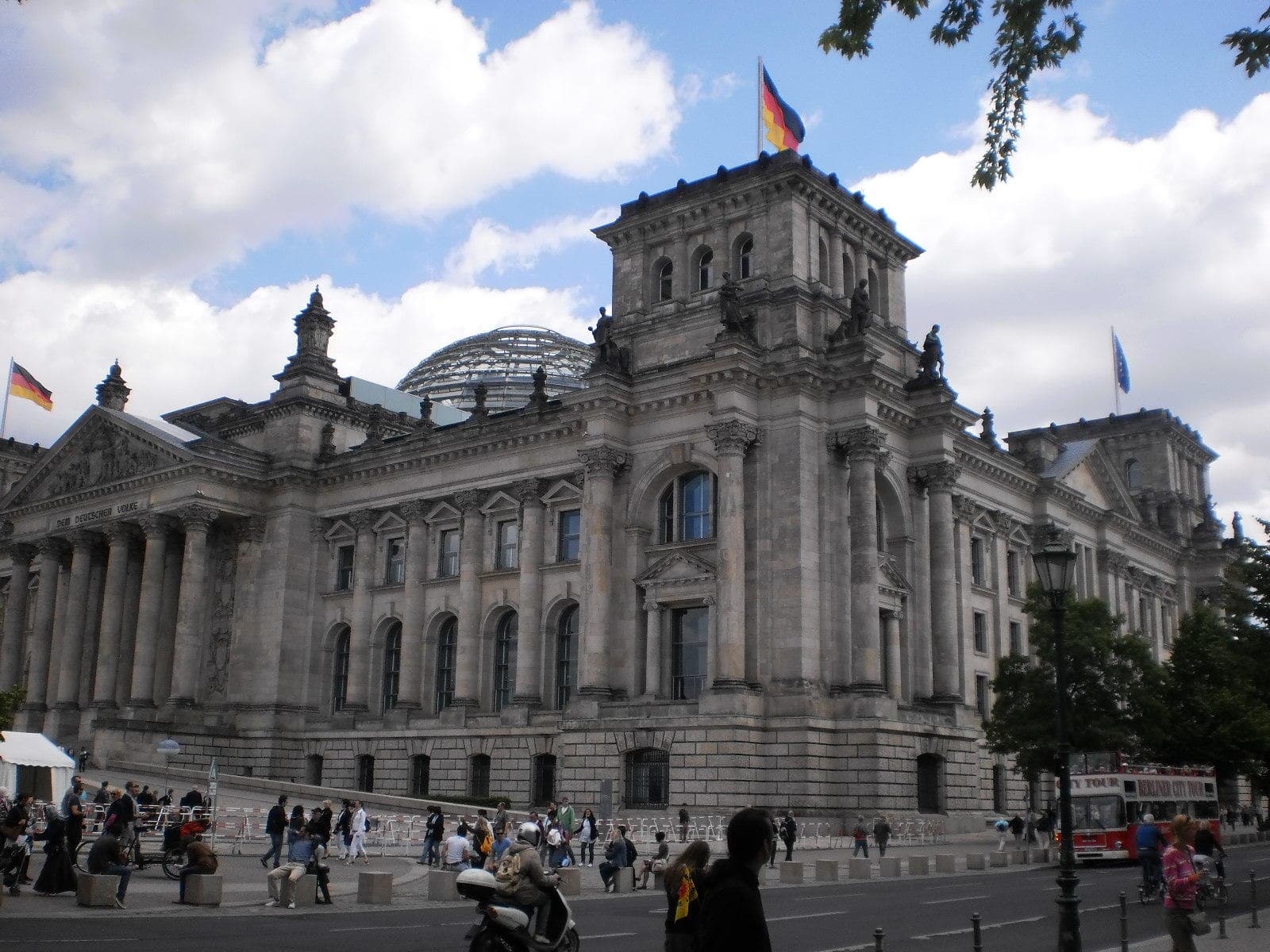 Rund um und in den Reichstag