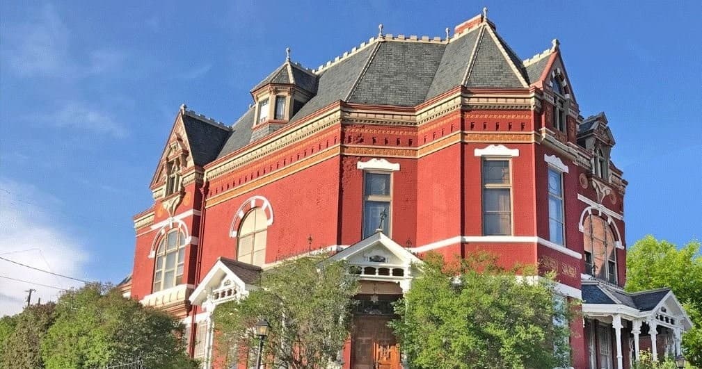 Tour of Copper King Mansion