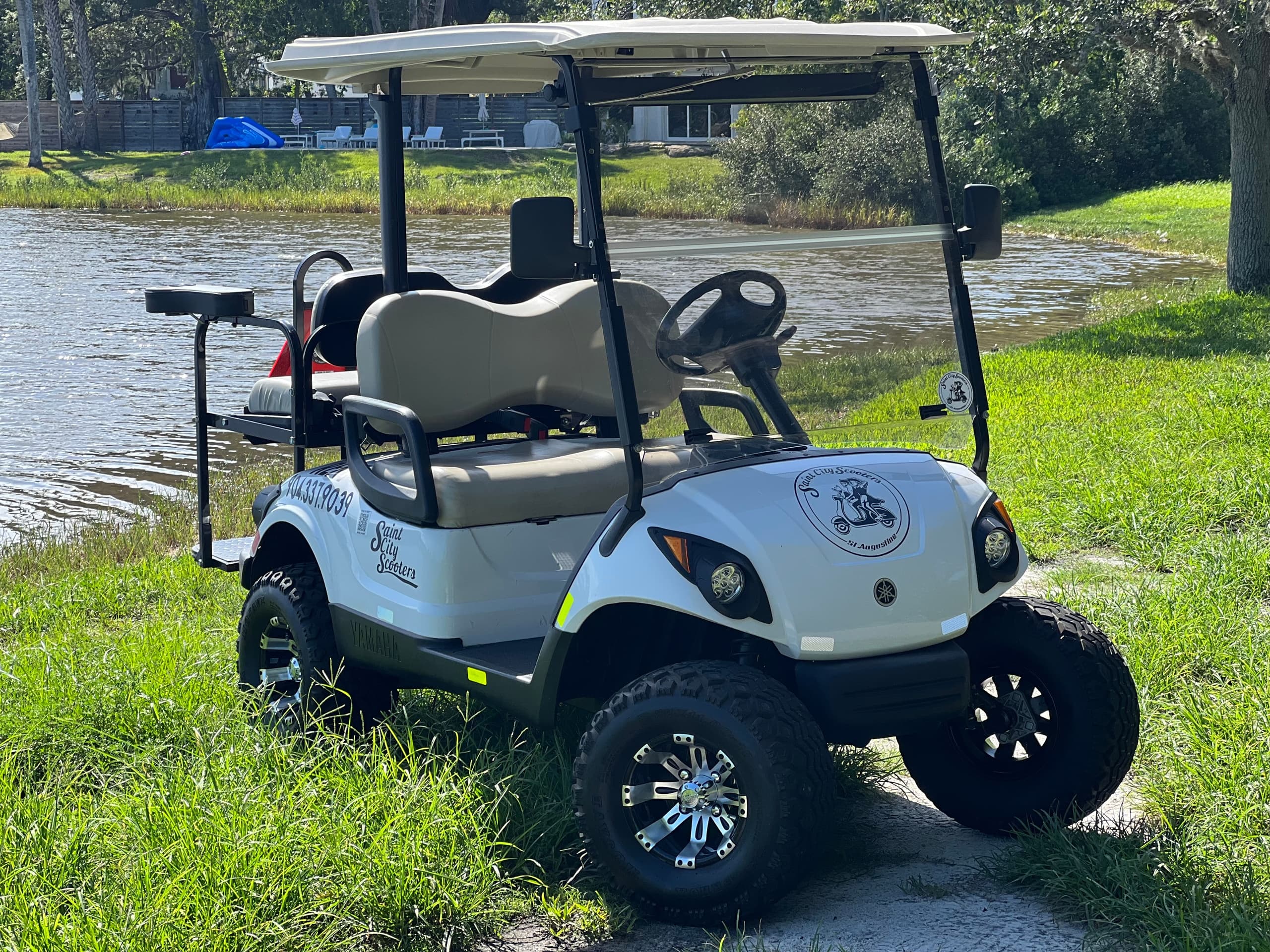 4 Passenger Golf Cart