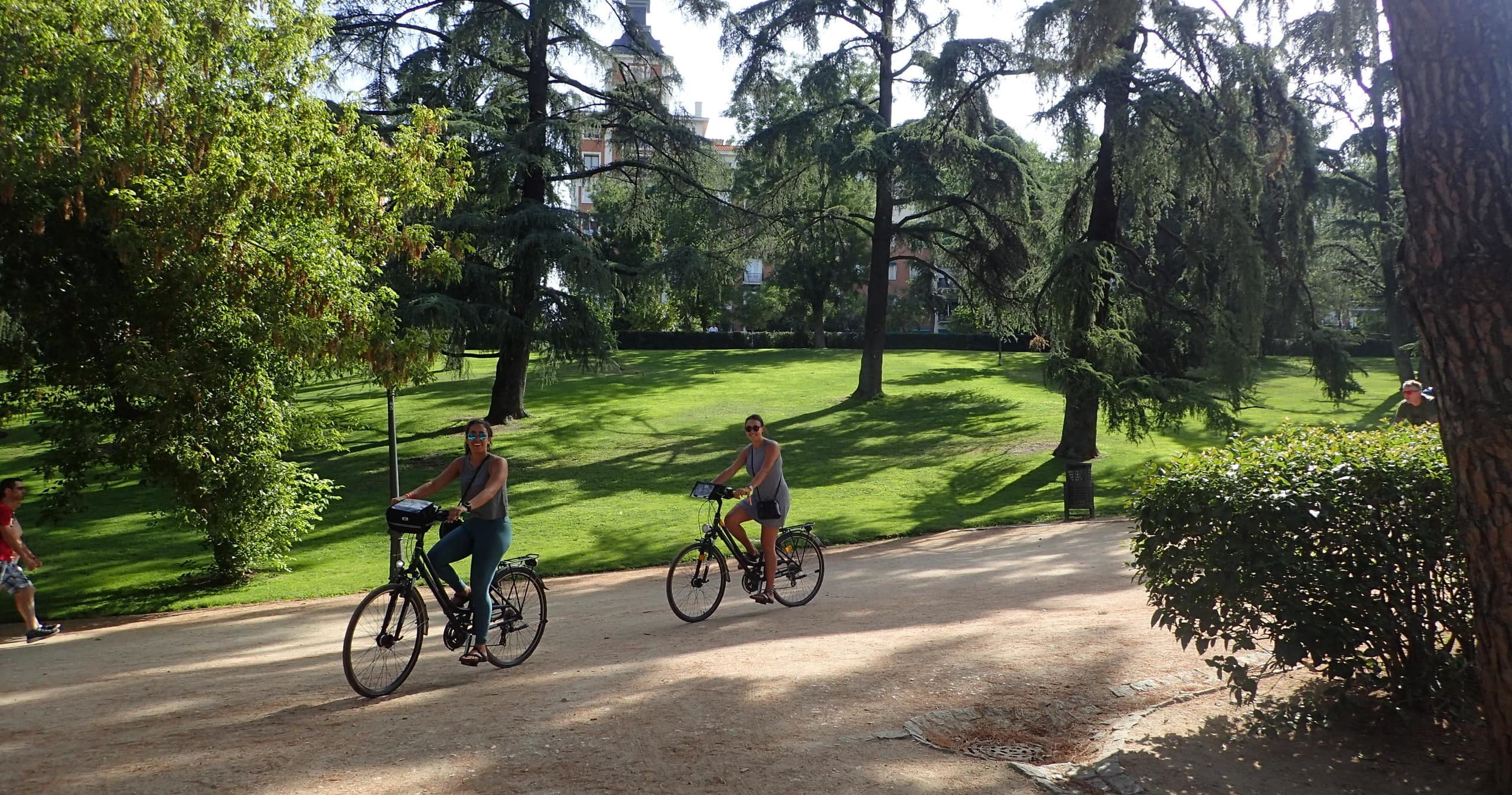 Madrid Parks & River Cycle Tour