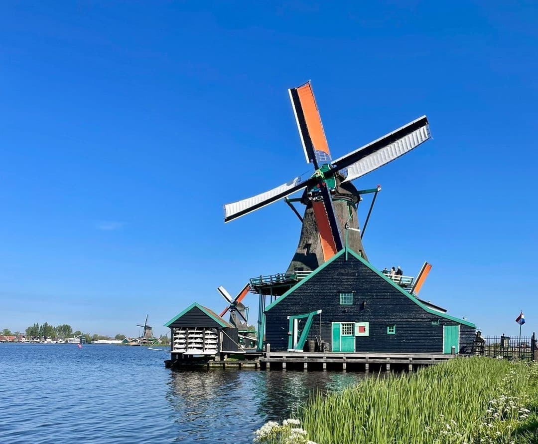 Hollands Finest Zaanse Schans, Volendam, Marken and Cheese farm Tour