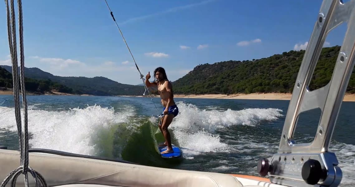 Wakesurf