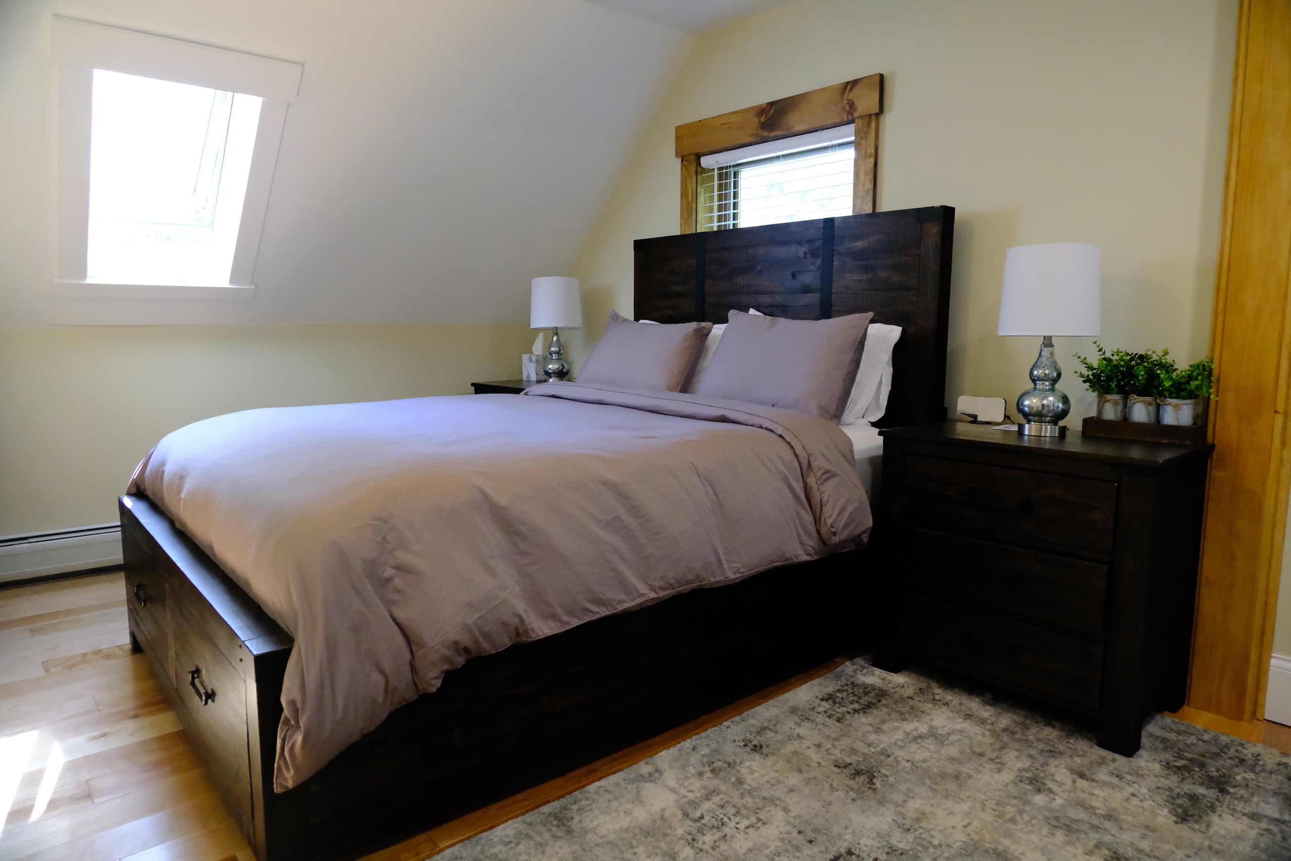 West Room | Hawk Mountain Lodge