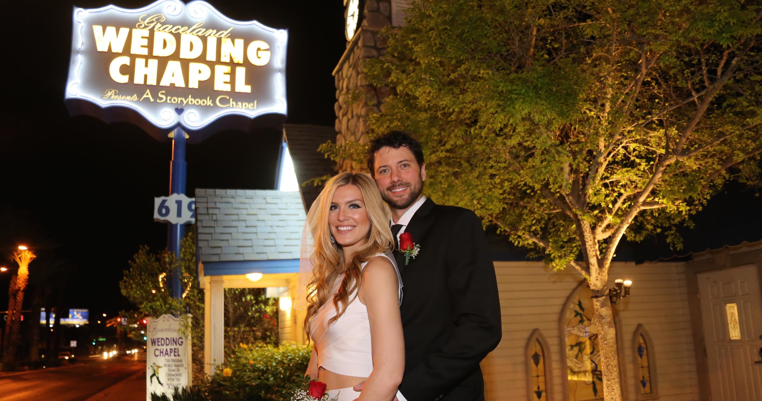 Las Vegas Storybook Package (Bride Favorite)