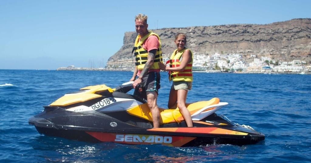 Conducir un Jet Ski Rápido
