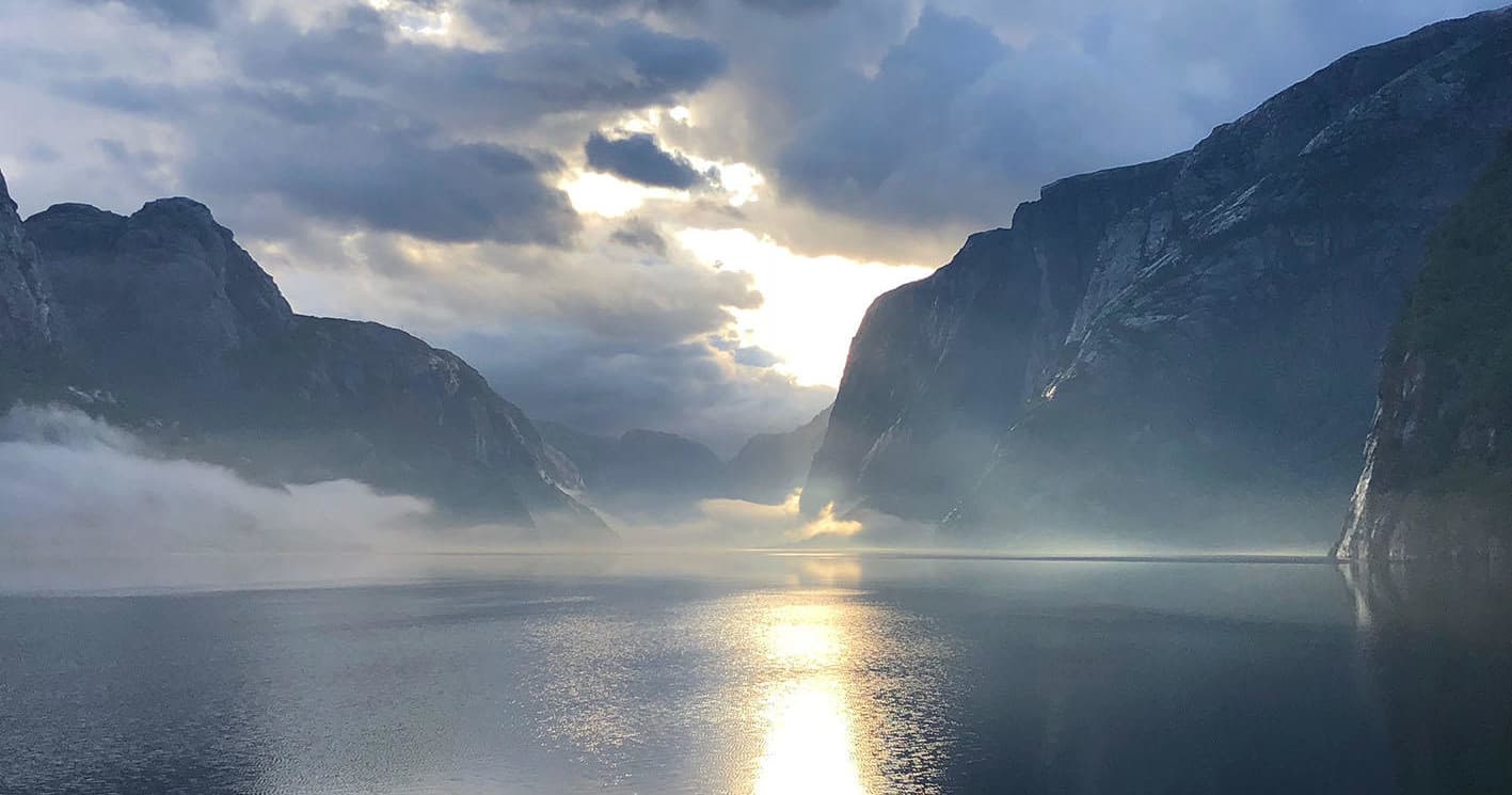 Kjerag Hike and Fjord Cruise