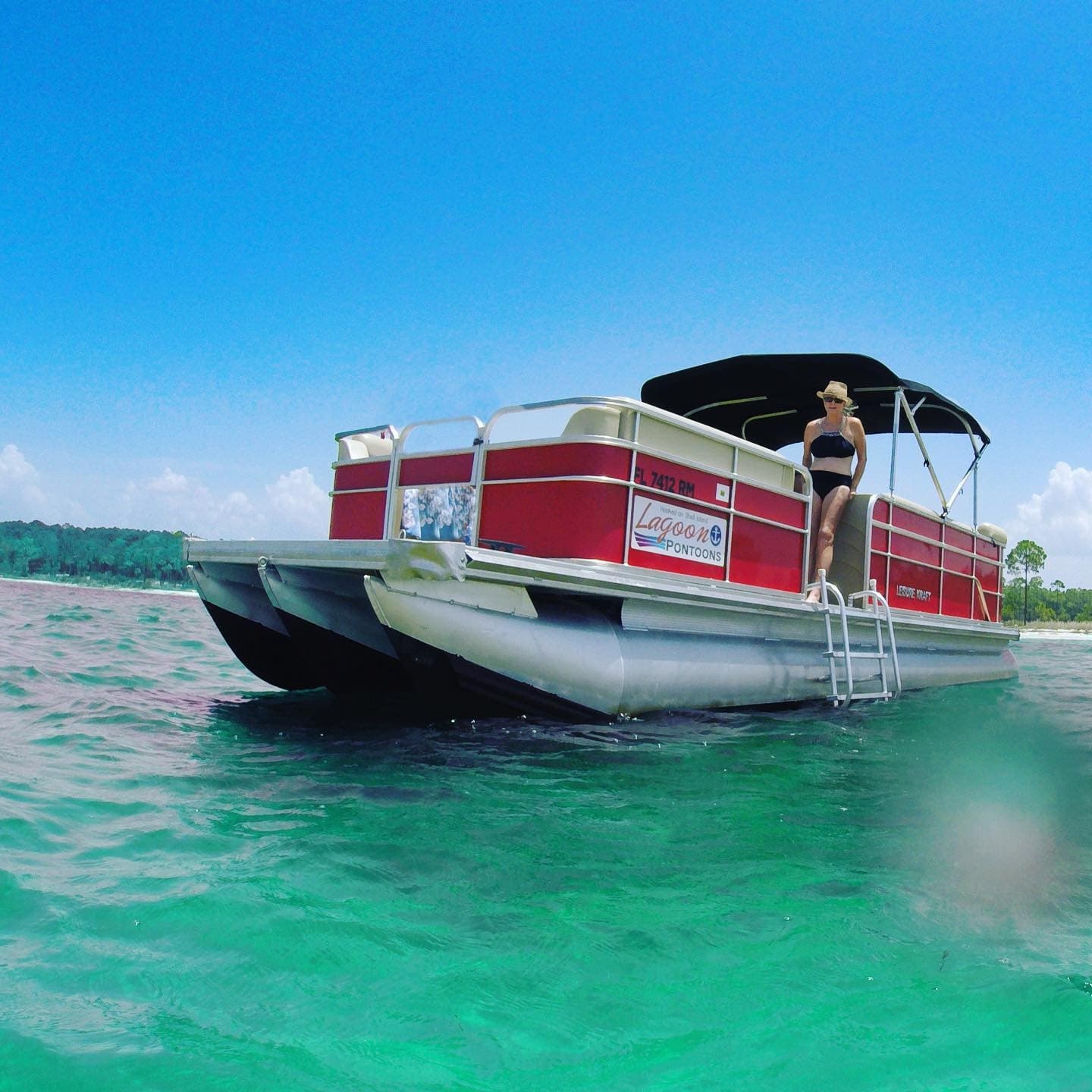 90 HP Pontoon – Full Day Rentals