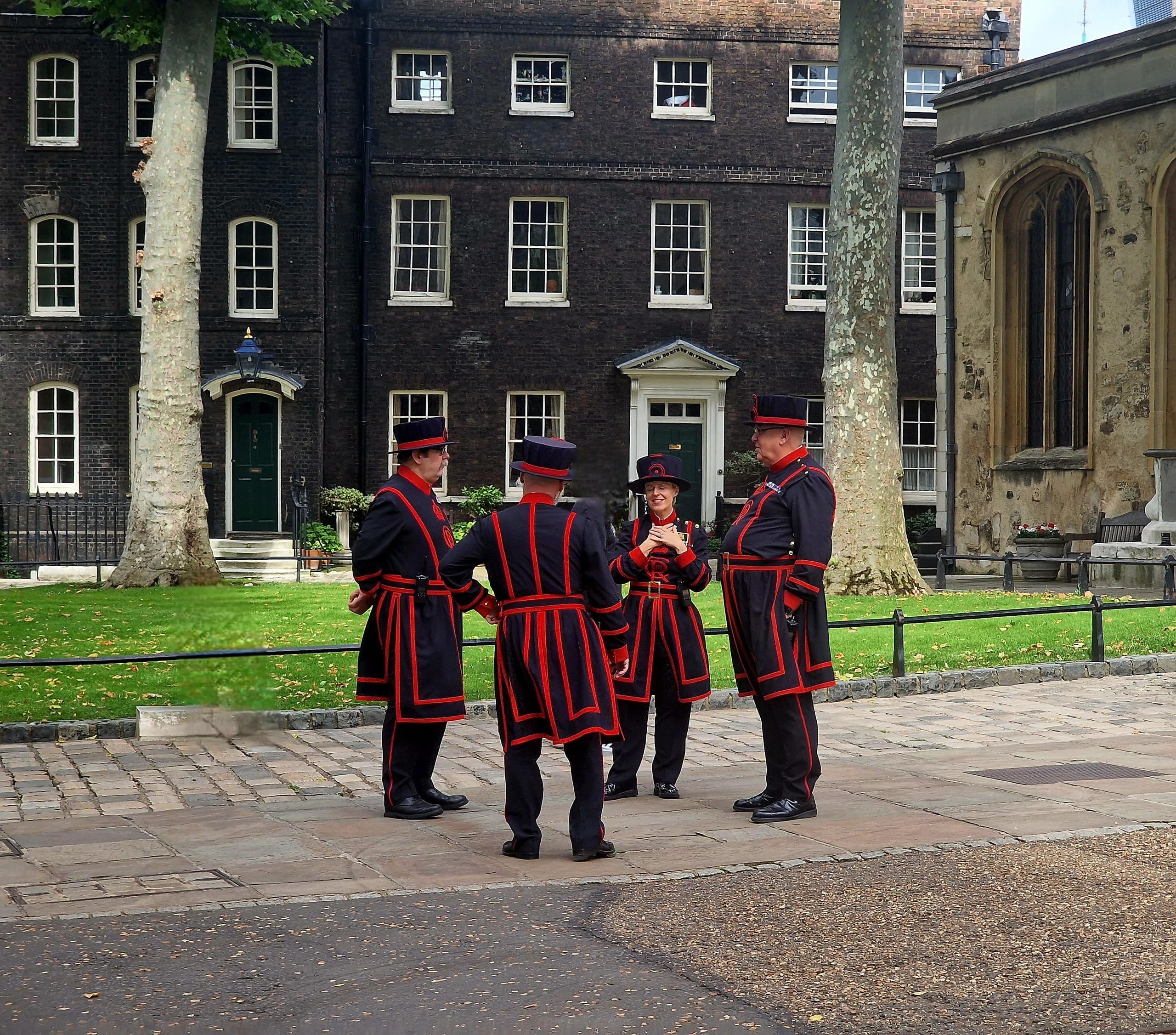 Easy Access Tower of London Crown Jewels Royal Secrets Scandals Tour