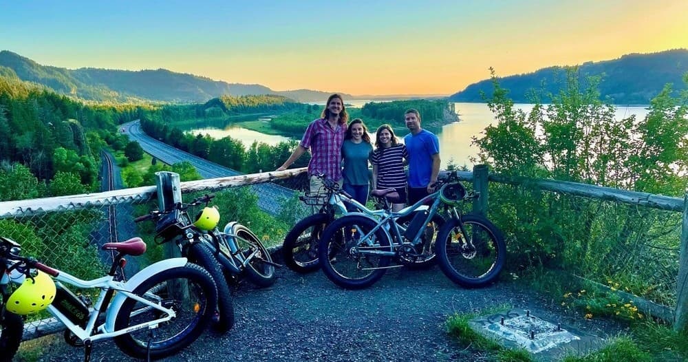 Multnomah Falls E-Bike Tour to Three Gorge Waterfalls (2 Hours)