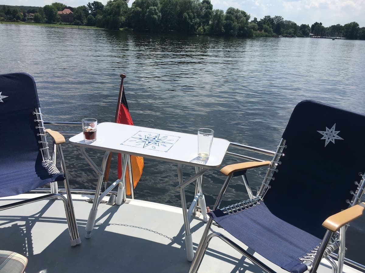 Halbtagestour: EINE 7 SEEN BOOTSTOUR Inkl. Skipper.