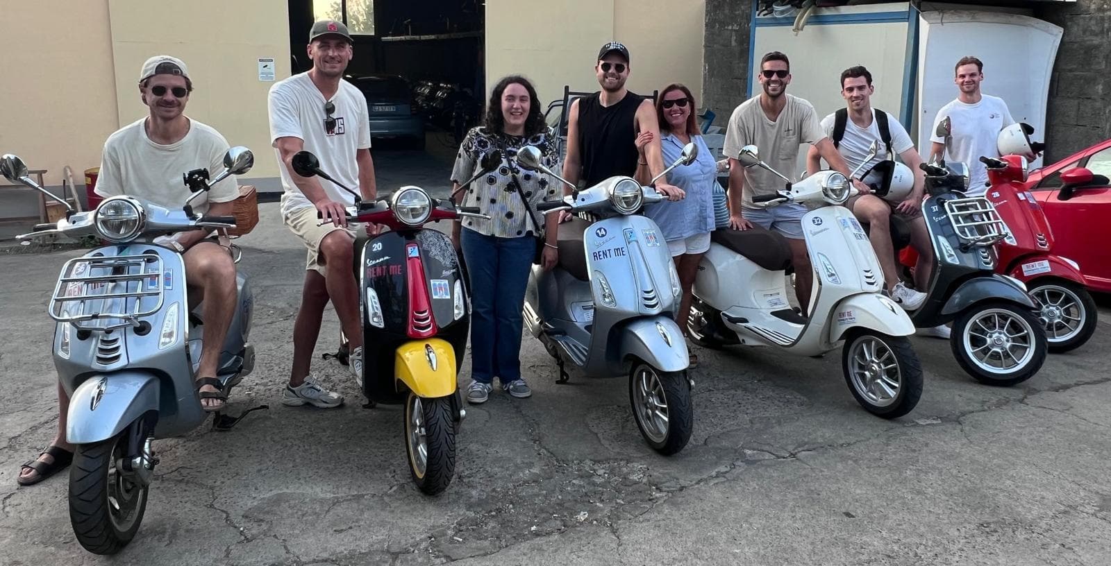 Vespa Tour with Driver on the Sorrento Coast