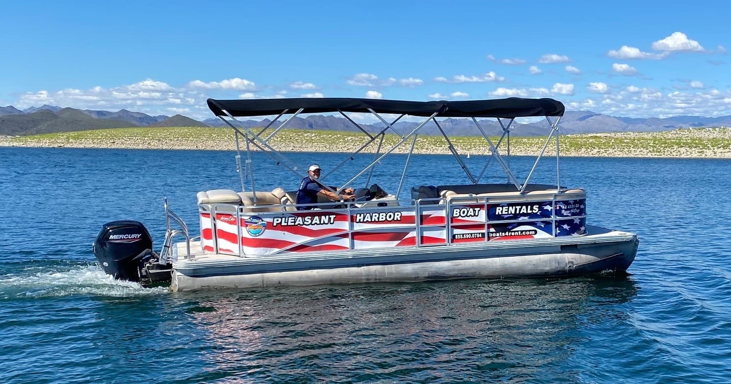 115 Hp Pontoon Boat - Barge Simpson