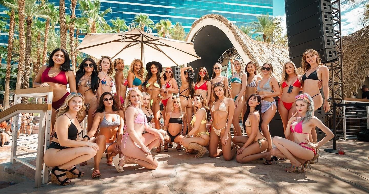 Las Vegas Pool Party Crawl