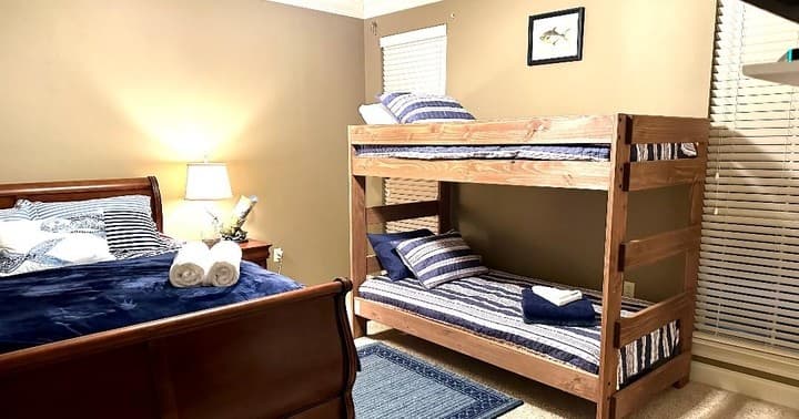 Pompano Room