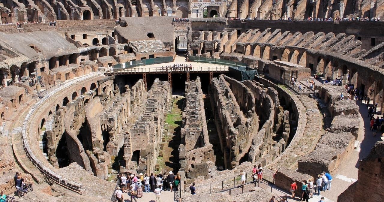Colosseum & Ancient Rome Tour - English