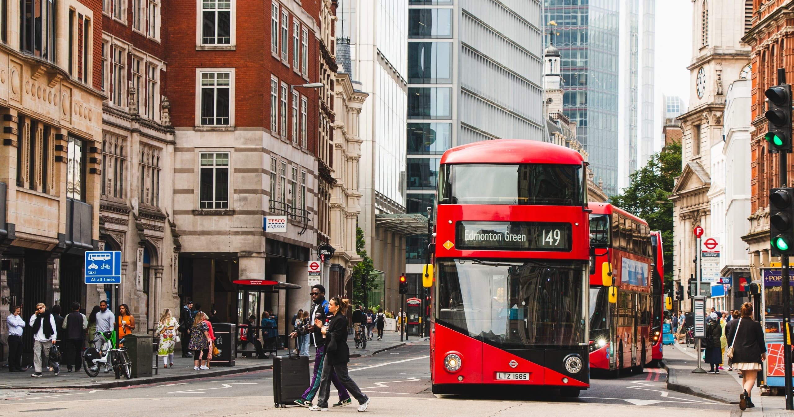 Eating London: Brick Lane, Shoreditch & Spitalfields Food Tour • Private