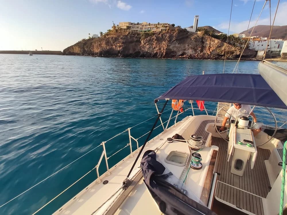 Sightseeing Cruise on a yacht