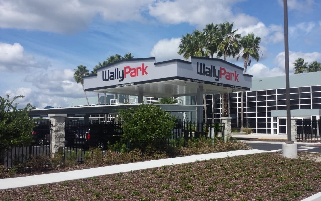15 Passenger Van Rental (Orlando Int'l Airport)