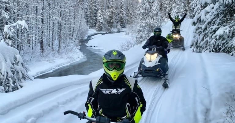 Turnagain Pass Snowmobile Day Tour