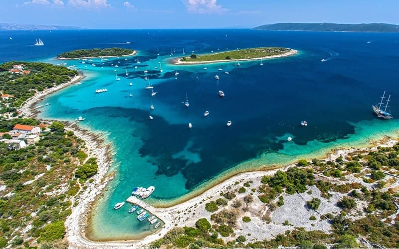 Blue Lagoon & Trogir half day tour