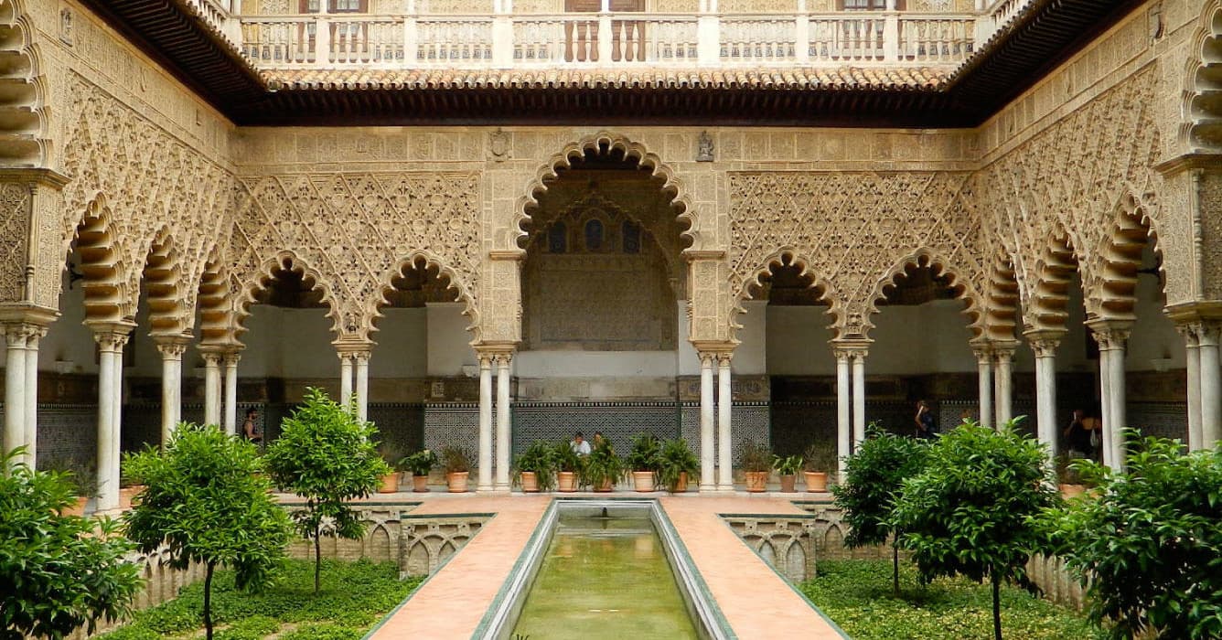 Tour de los monumentos de Sevilla