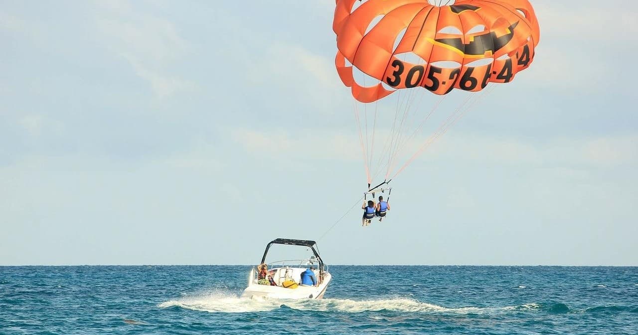Parasailing Tour