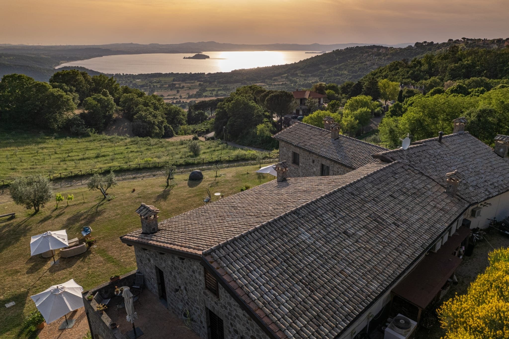 Valle del Lago' eBike tour with Food & Wine tasting experience