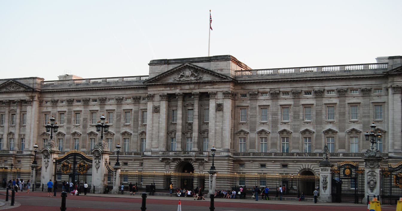 Victoria and Albert tour of London