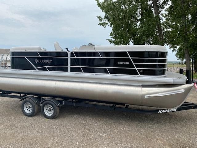 2022 Godfrey Sweetwater Tritoon Two