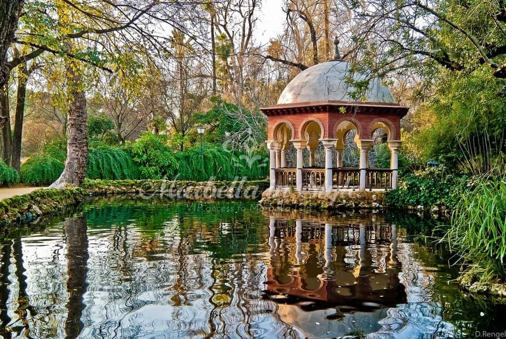 Seville: Private Guided Tour from Marbella
